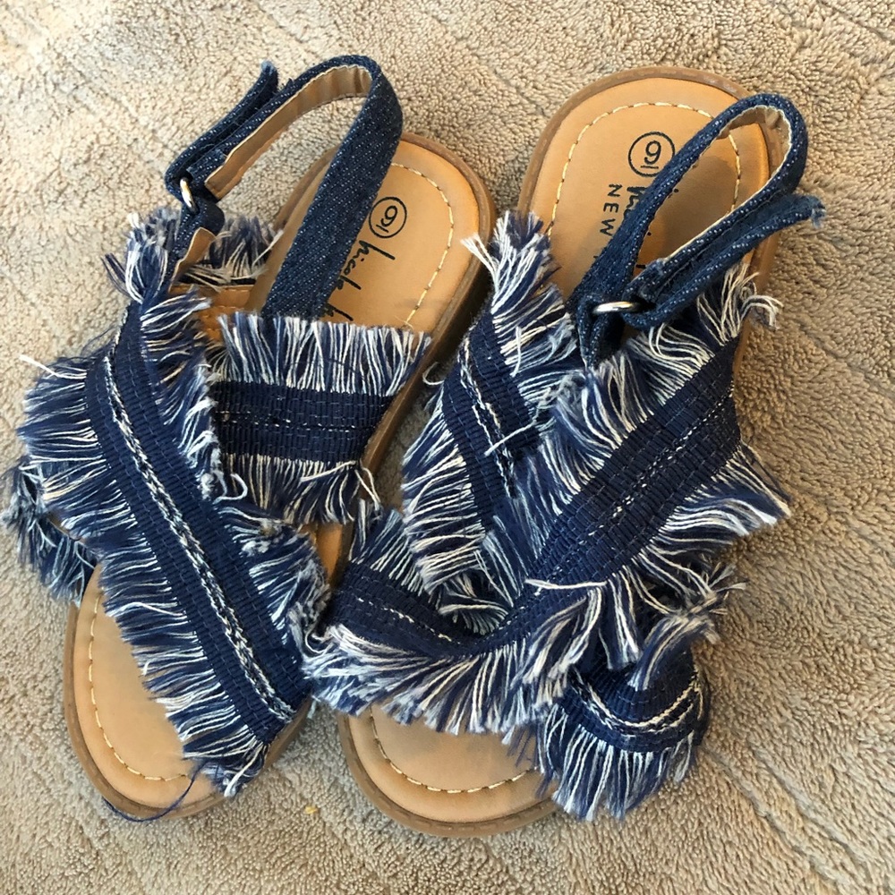 Little girl sandals